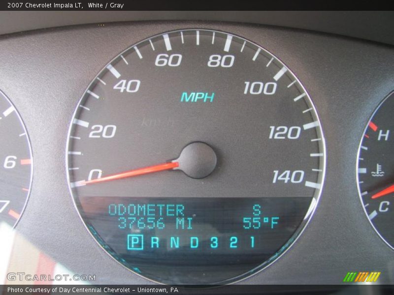 White / Gray 2007 Chevrolet Impala LT