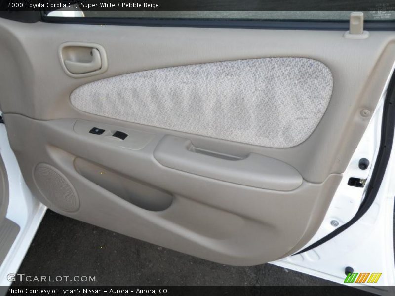 Super White / Pebble Beige 2000 Toyota Corolla CE