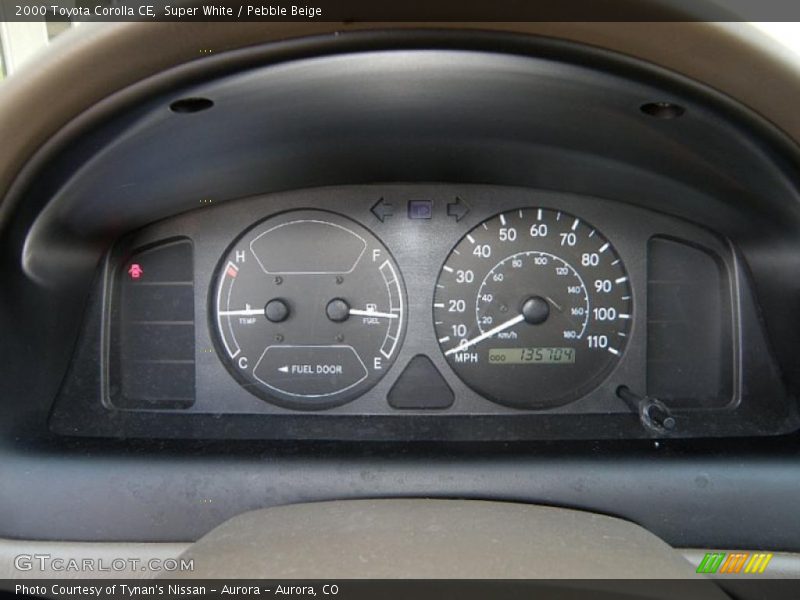 Super White / Pebble Beige 2000 Toyota Corolla CE