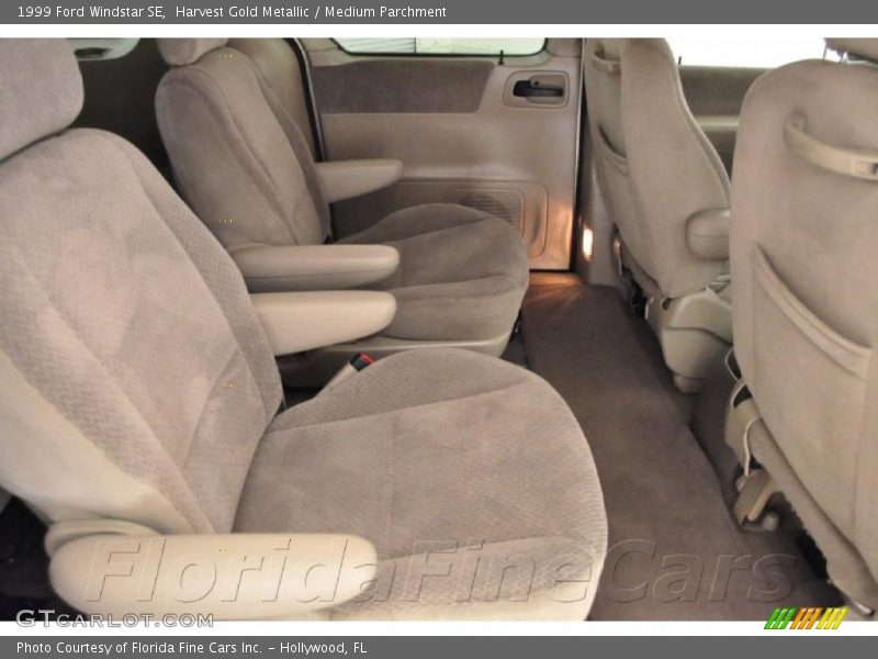 Harvest Gold Metallic / Medium Parchment 1999 Ford Windstar SE