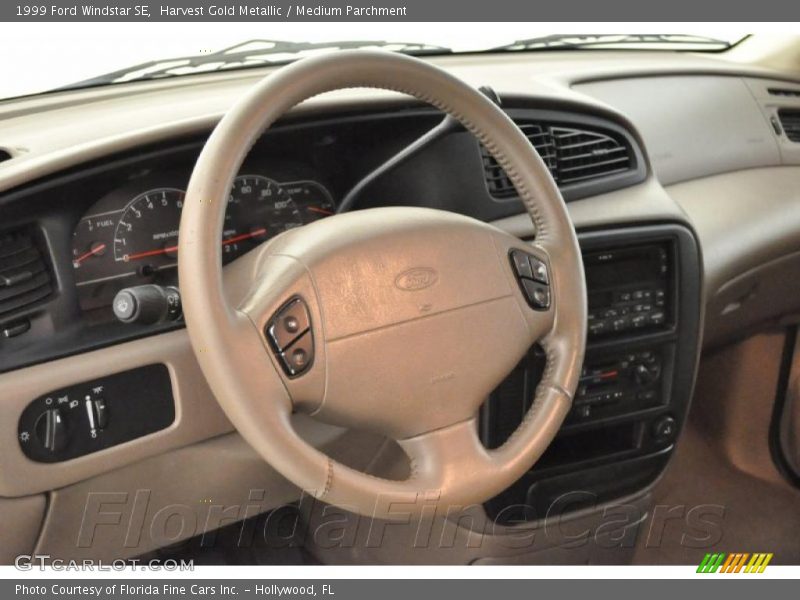 Harvest Gold Metallic / Medium Parchment 1999 Ford Windstar SE