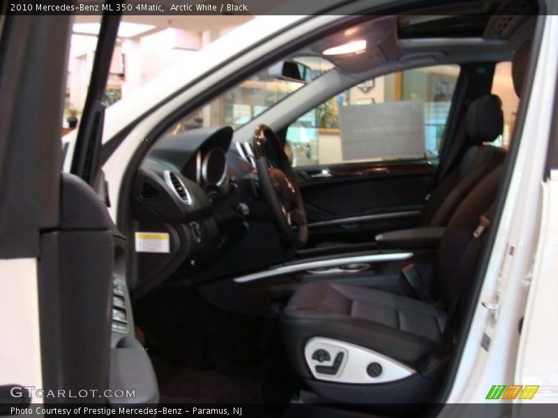 Arctic White / Black 2010 Mercedes-Benz ML 350 4Matic