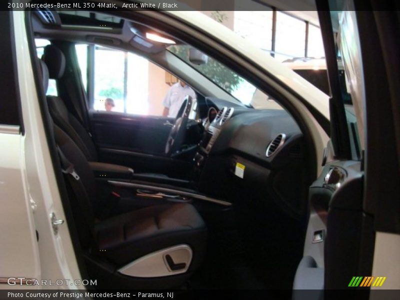 Arctic White / Black 2010 Mercedes-Benz ML 350 4Matic