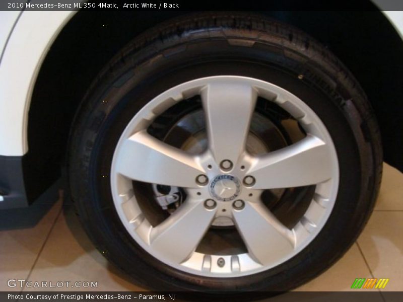 Arctic White / Black 2010 Mercedes-Benz ML 350 4Matic