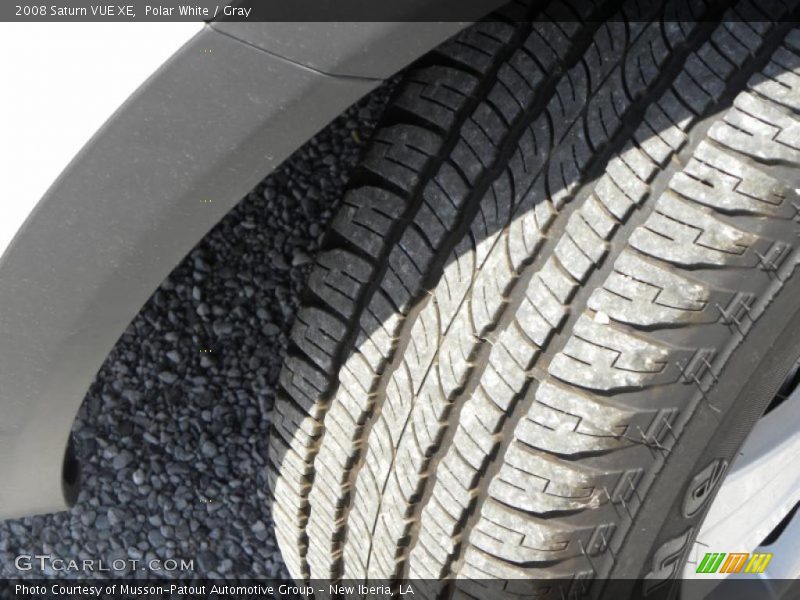 Polar White / Gray 2008 Saturn VUE XE