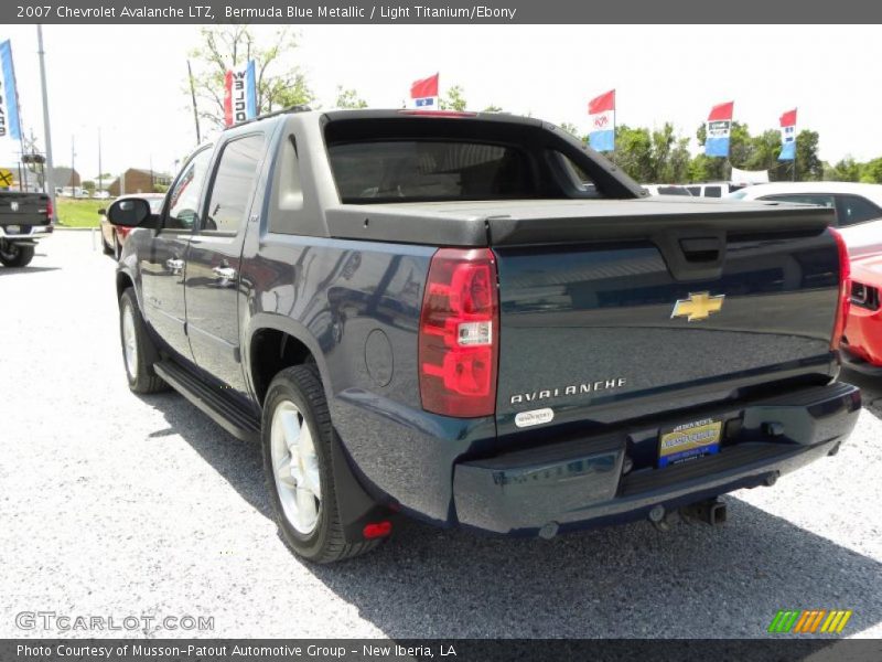 Bermuda Blue Metallic / Light Titanium/Ebony 2007 Chevrolet Avalanche LTZ