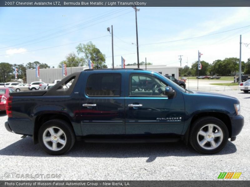 Bermuda Blue Metallic / Light Titanium/Ebony 2007 Chevrolet Avalanche LTZ