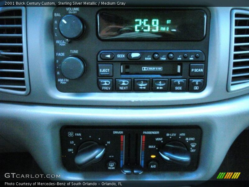 Sterling Silver Metallic / Medium Gray 2001 Buick Century Custom