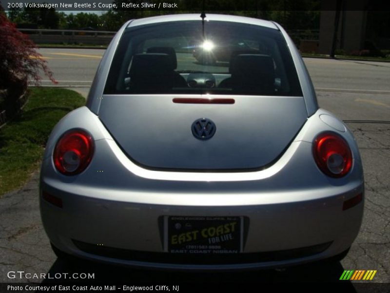 Reflex Silver / Black 2008 Volkswagen New Beetle S Coupe