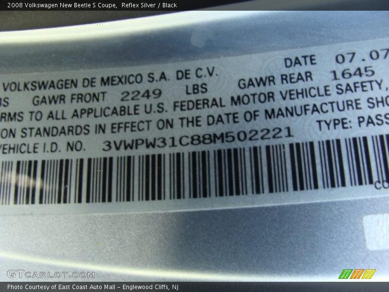Reflex Silver / Black 2008 Volkswagen New Beetle S Coupe