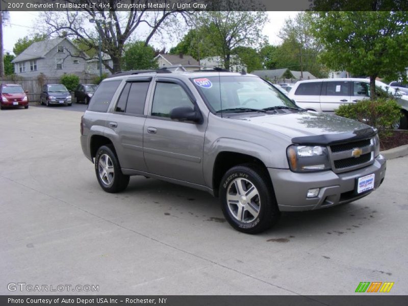 Graystone Metallic / Light Gray 2007 Chevrolet TrailBlazer LT 4x4