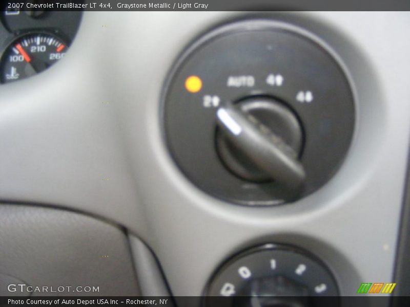 Graystone Metallic / Light Gray 2007 Chevrolet TrailBlazer LT 4x4