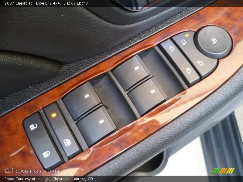 Black / Ebony 2007 Chevrolet Tahoe LTZ 4x4