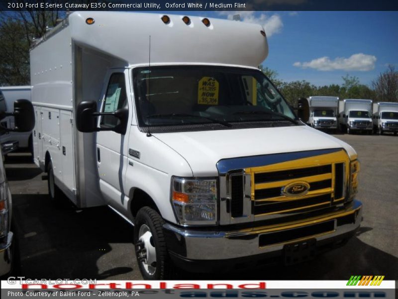 Oxford White / Medium Flint 2010 Ford E Series Cutaway E350 Commercial Utility