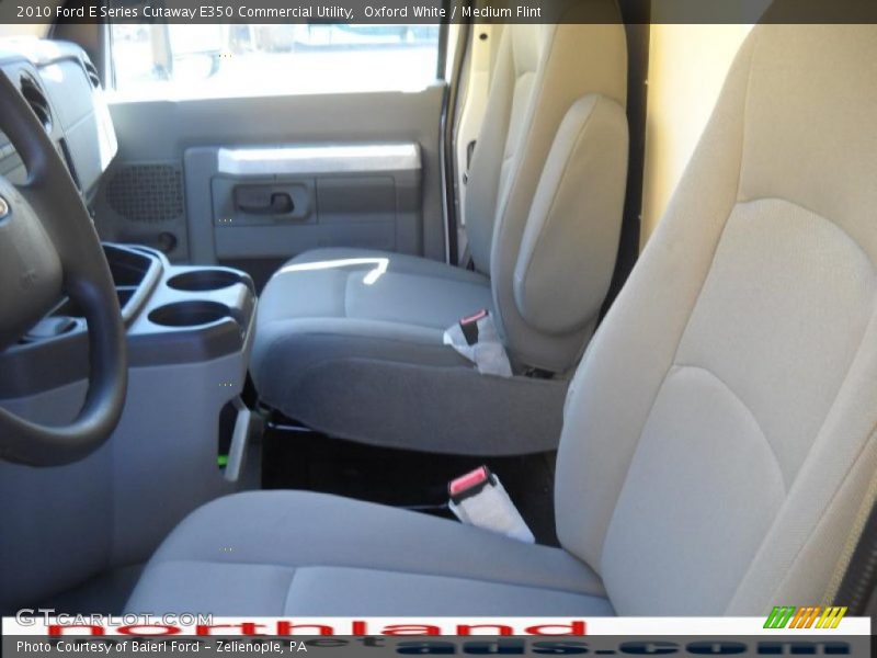 Oxford White / Medium Flint 2010 Ford E Series Cutaway E350 Commercial Utility