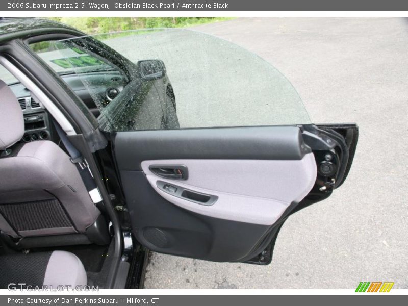 Obsidian Black Pearl / Anthracite Black 2006 Subaru Impreza 2.5i Wagon