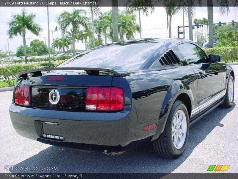 Black / Dark Charcoal 2009 Ford Mustang V6 Coupe