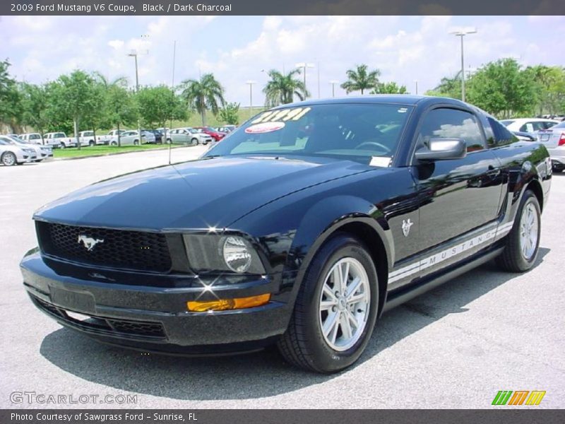 Black / Dark Charcoal 2009 Ford Mustang V6 Coupe