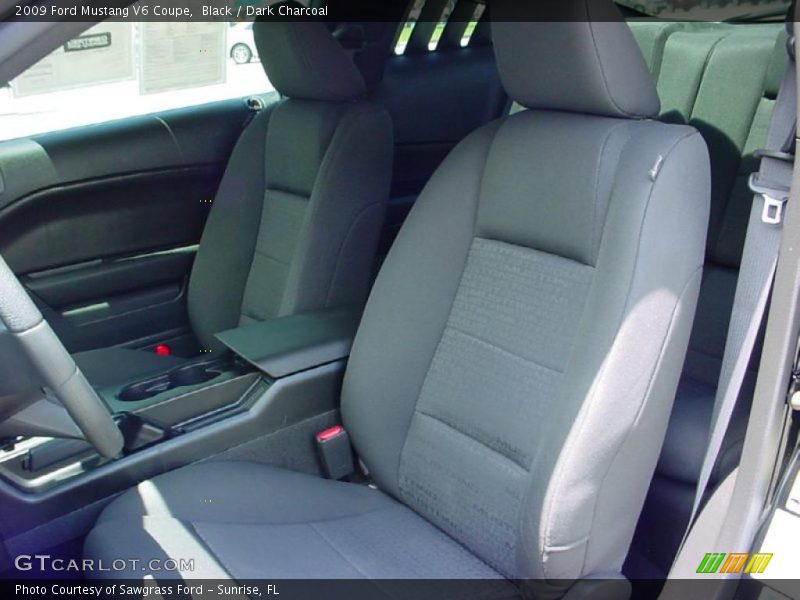 Black / Dark Charcoal 2009 Ford Mustang V6 Coupe