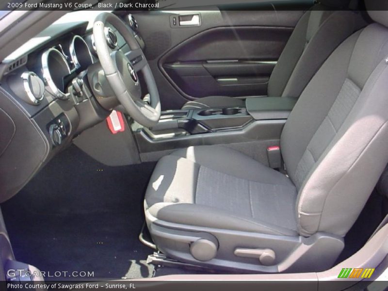 Black / Dark Charcoal 2009 Ford Mustang V6 Coupe