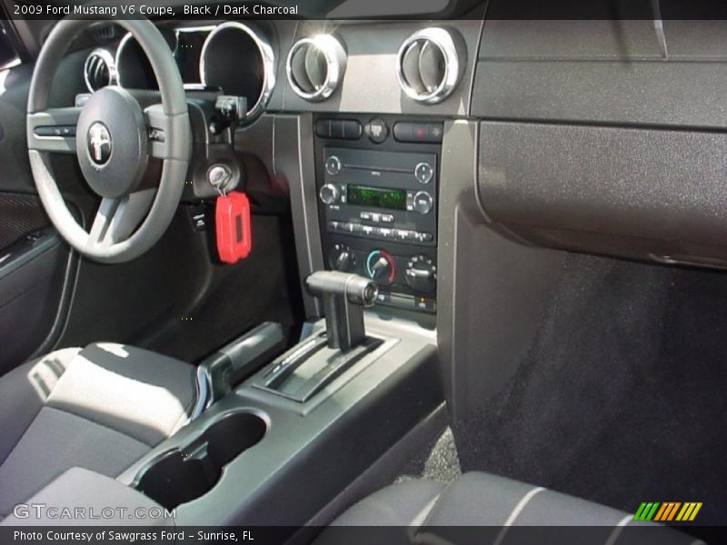 Black / Dark Charcoal 2009 Ford Mustang V6 Coupe