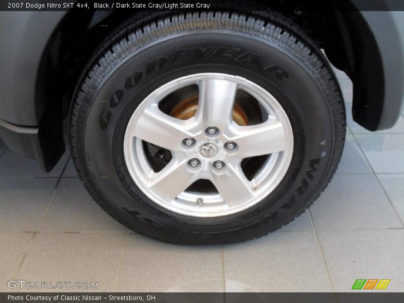 Black / Dark Slate Gray/Light Slate Gray 2007 Dodge Nitro SXT 4x4