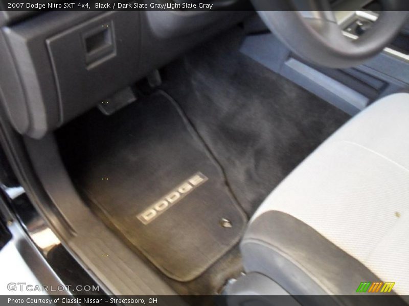 Black / Dark Slate Gray/Light Slate Gray 2007 Dodge Nitro SXT 4x4