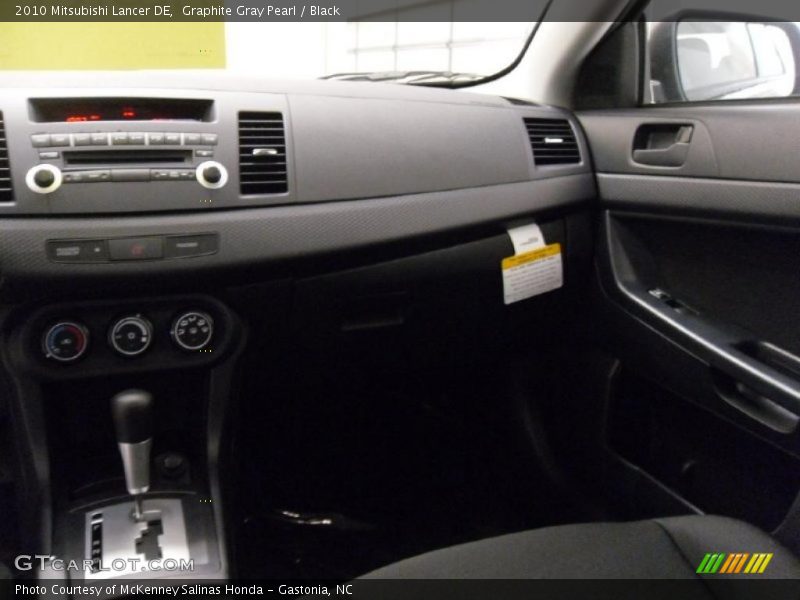 Graphite Gray Pearl / Black 2010 Mitsubishi Lancer DE