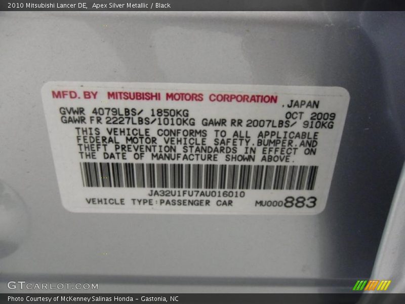 Apex Silver Metallic / Black 2010 Mitsubishi Lancer DE