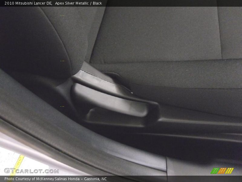 Apex Silver Metallic / Black 2010 Mitsubishi Lancer DE