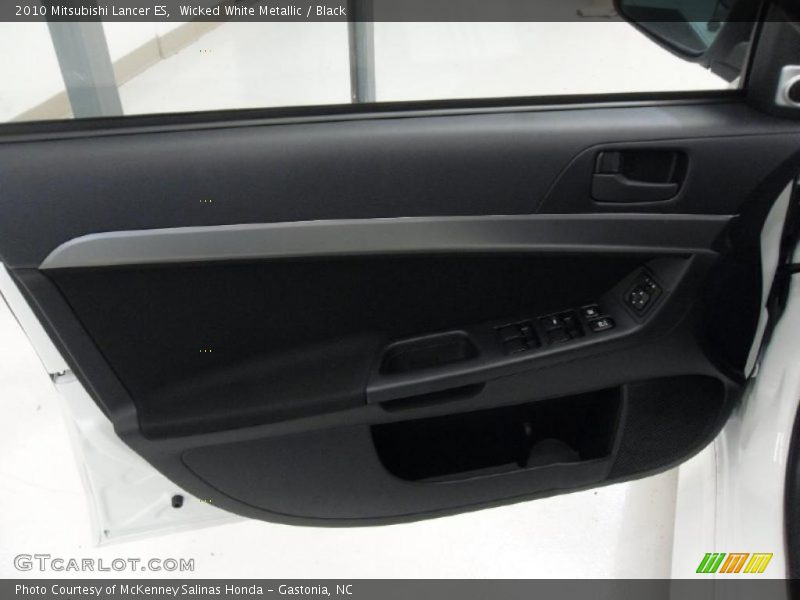 Wicked White Metallic / Black 2010 Mitsubishi Lancer ES