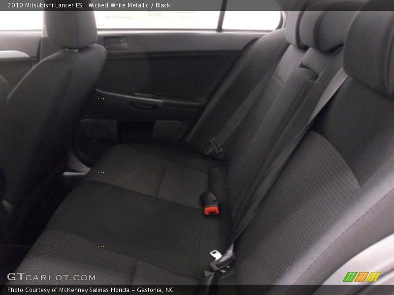 Wicked White Metallic / Black 2010 Mitsubishi Lancer ES