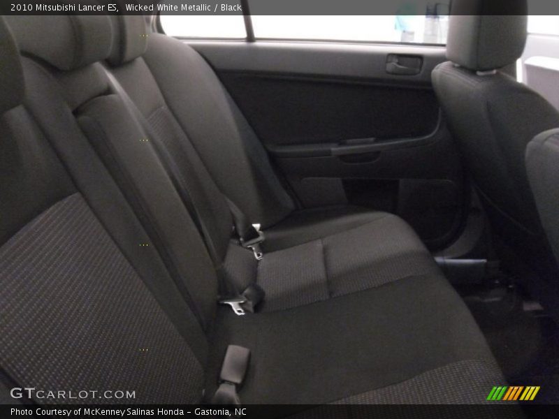 Wicked White Metallic / Black 2010 Mitsubishi Lancer ES