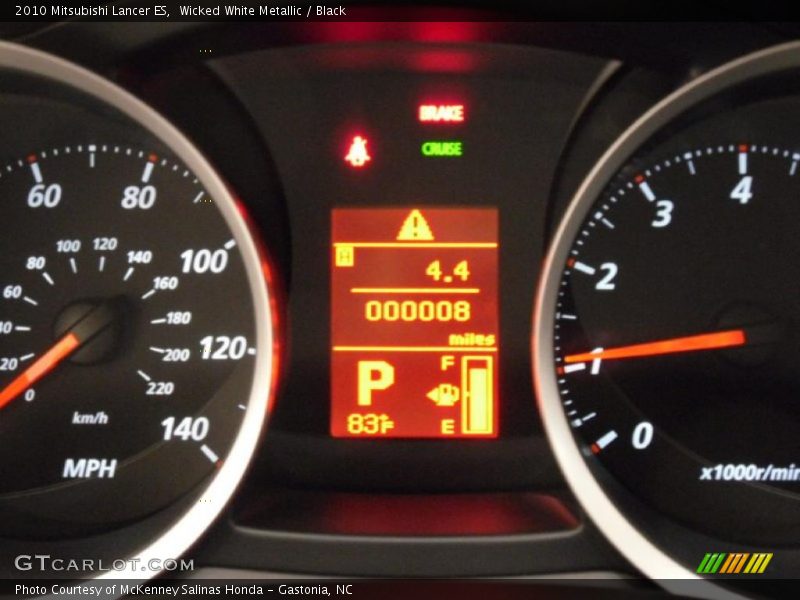 Wicked White Metallic / Black 2010 Mitsubishi Lancer ES
