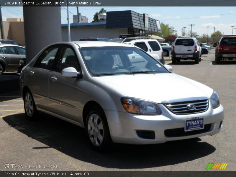 Bright Silver Metallic / Gray 2009 Kia Spectra EX Sedan