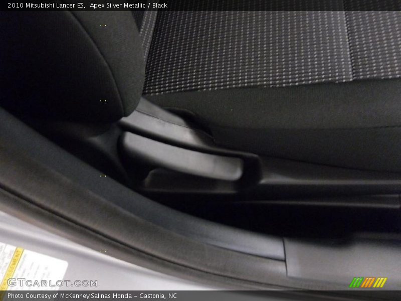 Apex Silver Metallic / Black 2010 Mitsubishi Lancer ES