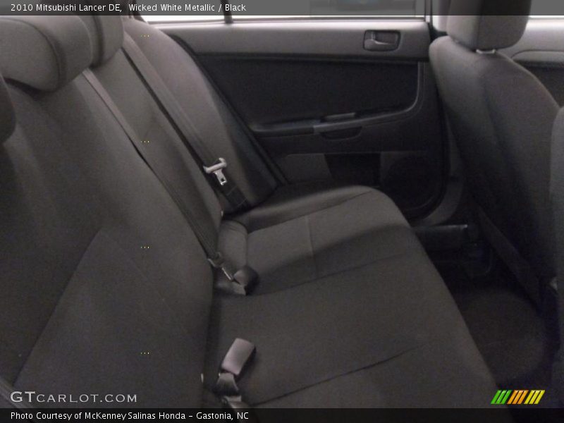 Wicked White Metallic / Black 2010 Mitsubishi Lancer DE