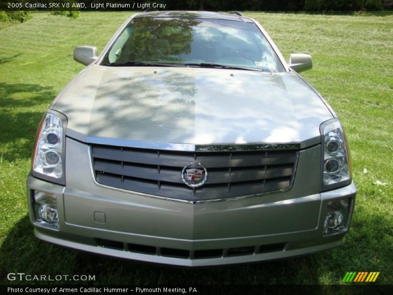 Light Platinum / Light Gray 2005 Cadillac SRX V8 AWD