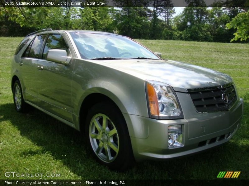 Light Platinum / Light Gray 2005 Cadillac SRX V8 AWD