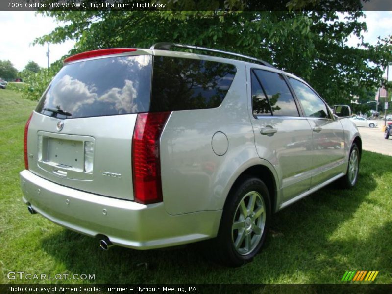 Light Platinum / Light Gray 2005 Cadillac SRX V8 AWD