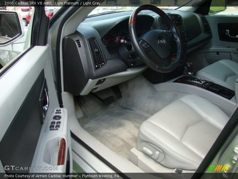 Light Platinum / Light Gray 2005 Cadillac SRX V8 AWD
