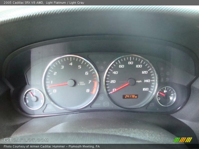 Light Platinum / Light Gray 2005 Cadillac SRX V8 AWD