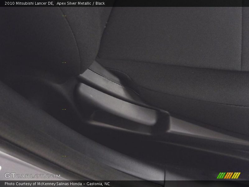 Apex Silver Metallic / Black 2010 Mitsubishi Lancer DE