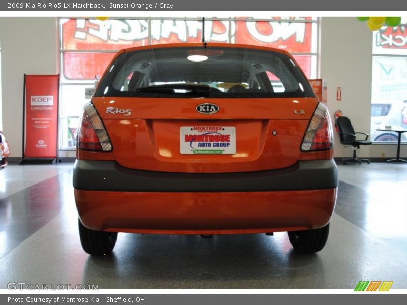 Sunset Orange / Gray 2009 Kia Rio Rio5 LX Hatchback