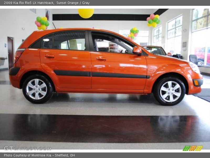 Sunset Orange / Gray 2009 Kia Rio Rio5 LX Hatchback