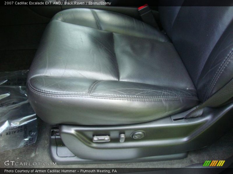 Black Raven / Ebony/Ebony 2007 Cadillac Escalade EXT AWD