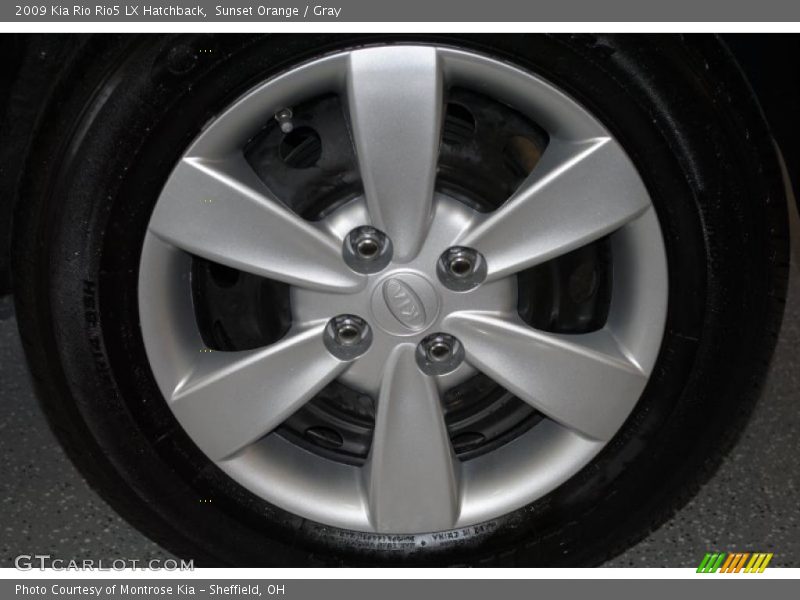 Sunset Orange / Gray 2009 Kia Rio Rio5 LX Hatchback
