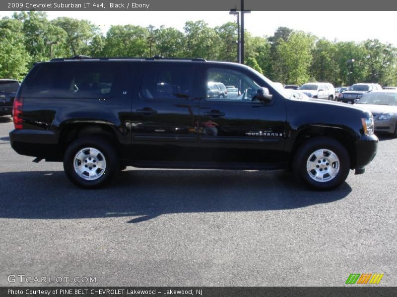 Black / Ebony 2009 Chevrolet Suburban LT 4x4