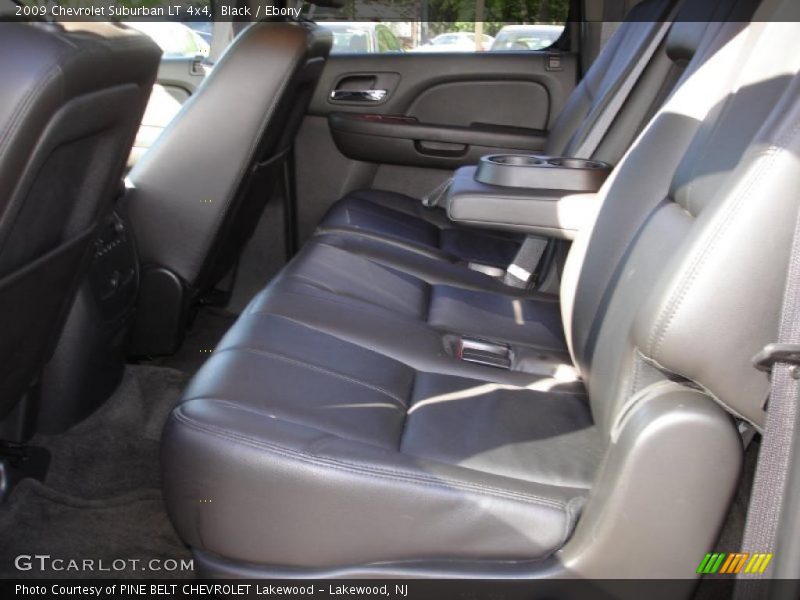 Black / Ebony 2009 Chevrolet Suburban LT 4x4