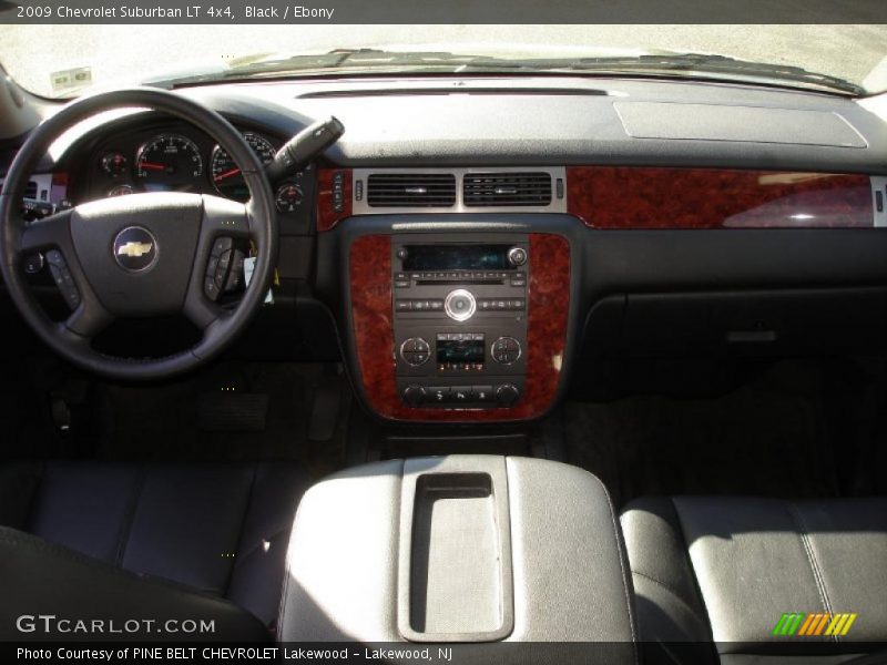 Black / Ebony 2009 Chevrolet Suburban LT 4x4